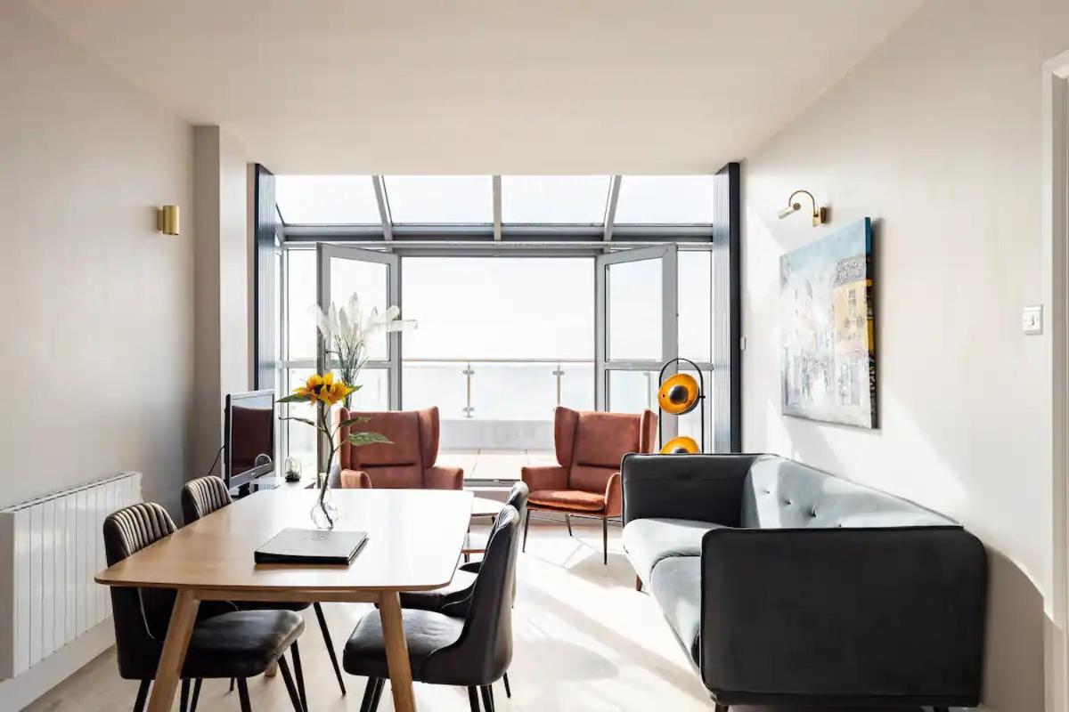 Galway Bay Sea View Apartments Exterior photo